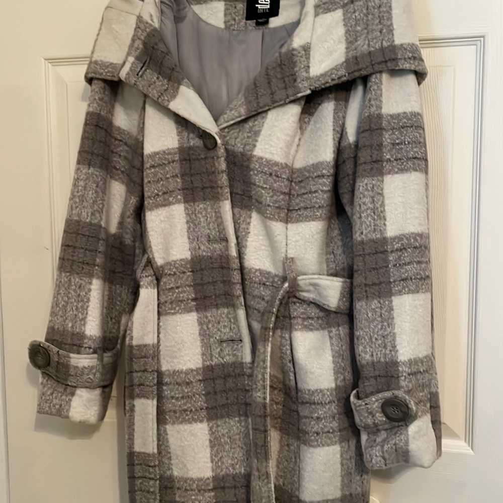 Winter coat like new from smoke free home